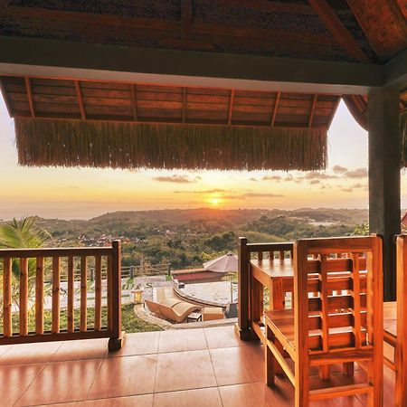 Sebuluh Sunset Hill Hotel Batumadeg Exterior photo